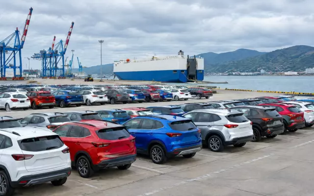 Hyundai Creta из ОАЭ в версии Premium предлагают от 2,6 млн рублей